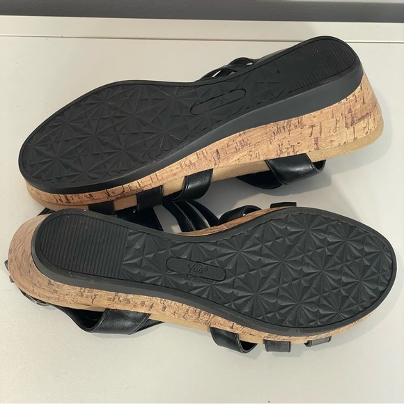 YUU Black Faux Leather Strap Cork Wedge Slingback Platform Sandals Sz 11 M - Picture 9 of 11